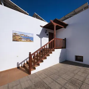 casa-flavia-private-pool-jacuzzi-sea-views.in-canary-islands.com/